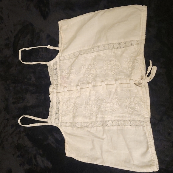 Crop - Picture 1 of 4